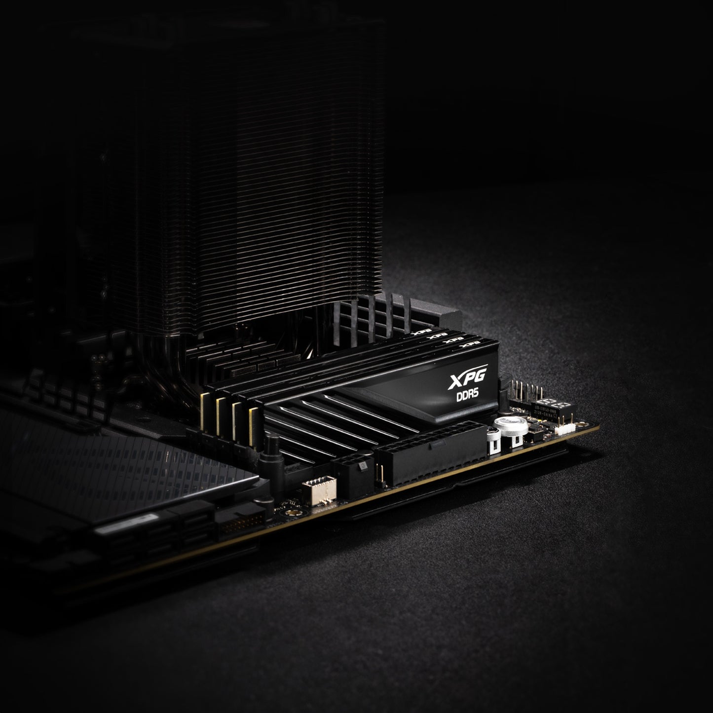 XPG LANCER BLADE DDR5 módulo de memoria 8 GB 1 x 8 GB 288-pin DIMM ECC